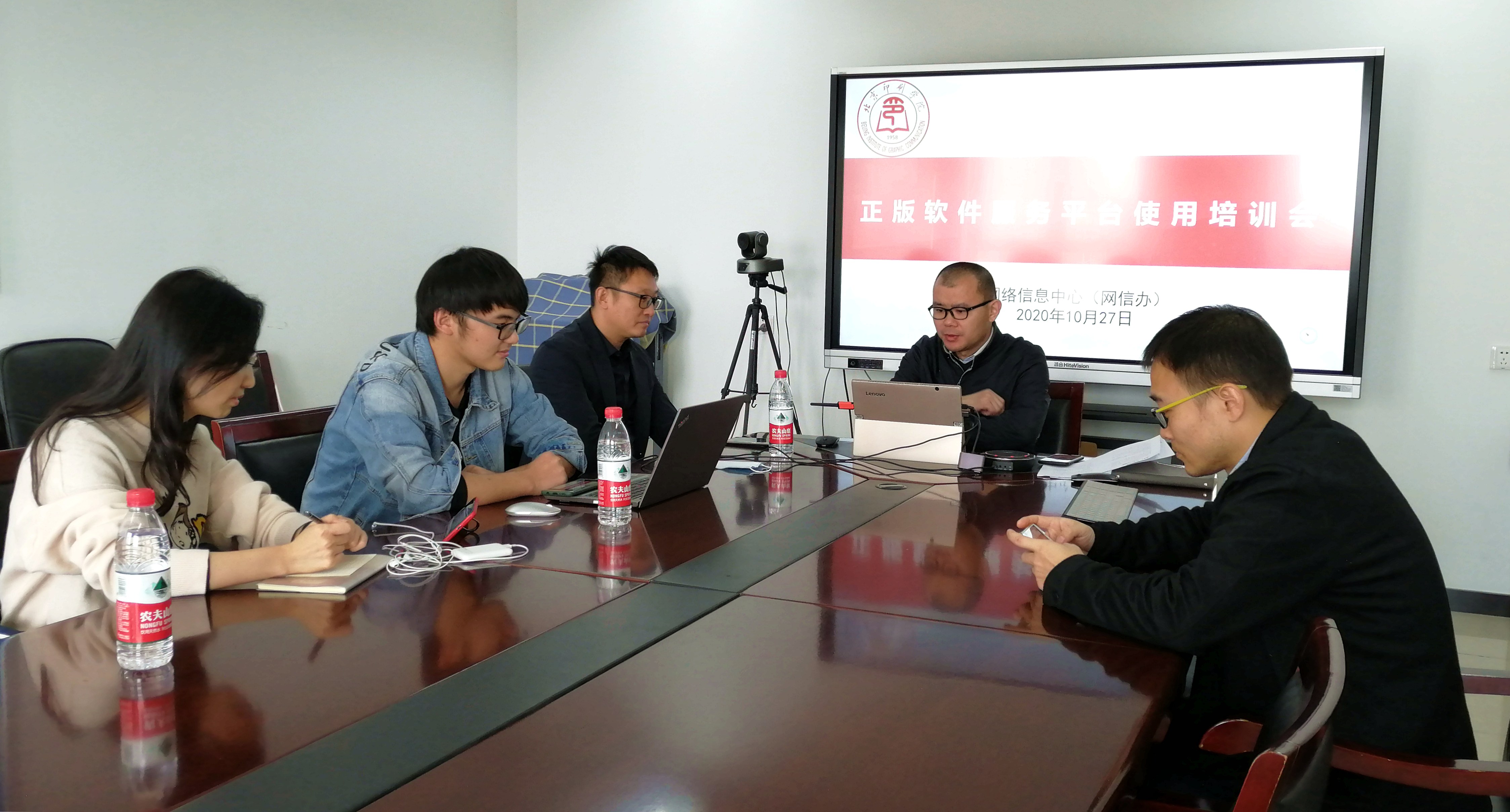 14df8132093541b490265556f2bad746.jpg 14df8132093541b490265556f2bad746.jpg