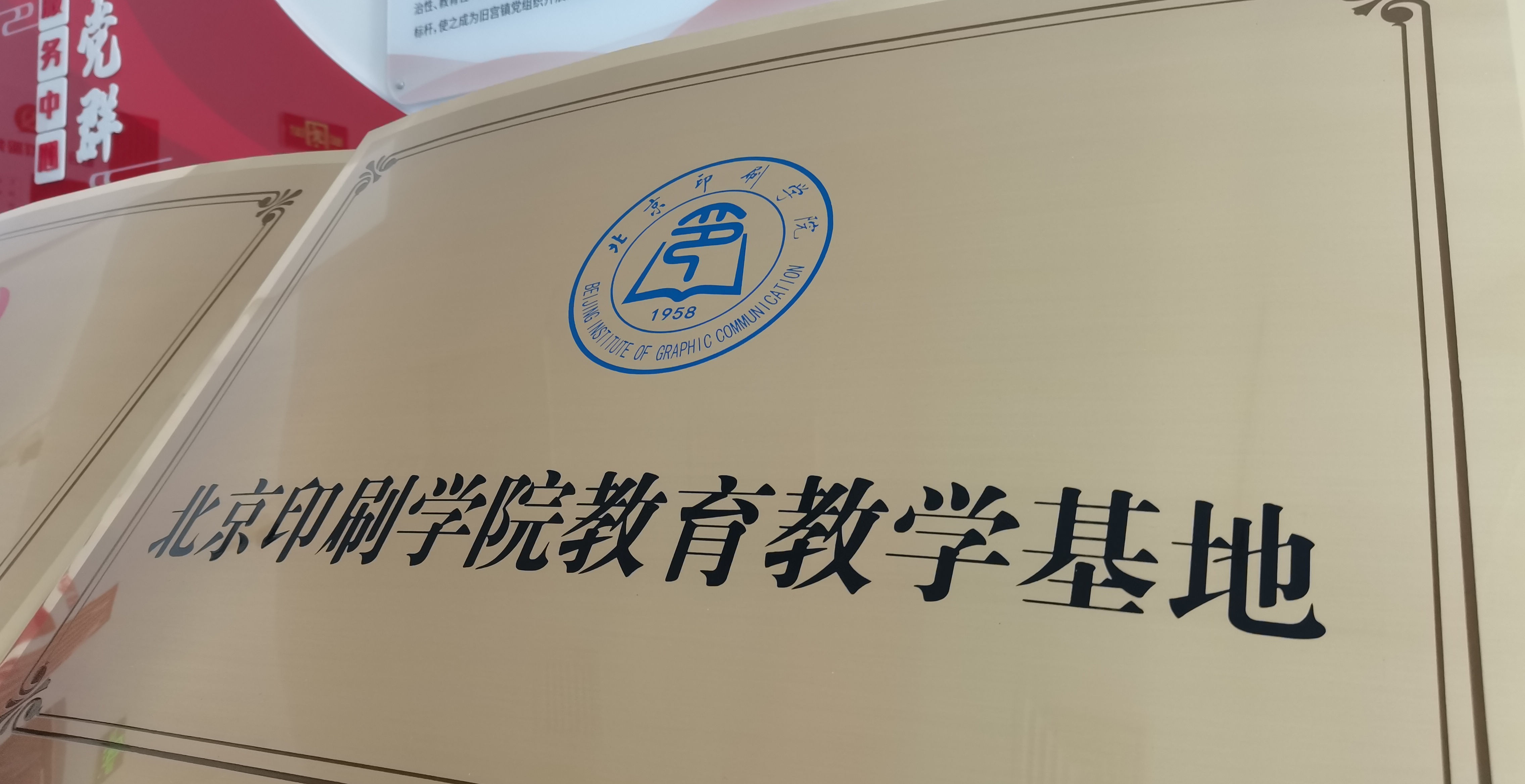 cb1ef464d54b43709c11284e9c5ec91a.jpg cb1ef464d54b43709c11284e9c5ec91a.jpg