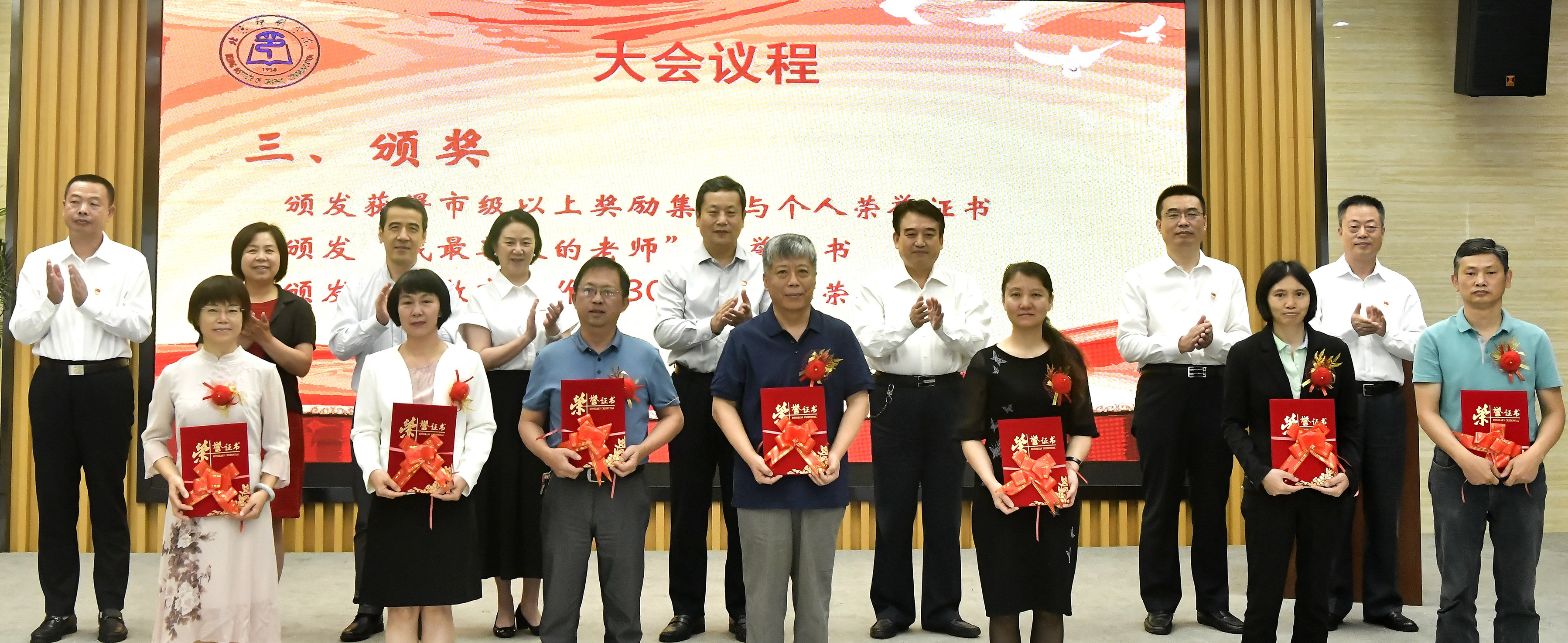 973ed83c2d294514a11b0c086b2efa95.jpg 973ed83c2d294514a11b0c086b2efa95.jpg